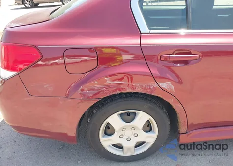 2012 Subaru Legacy 2.5I z USA, uszkodzony, nr VIN 4S3BMBA68C3003971